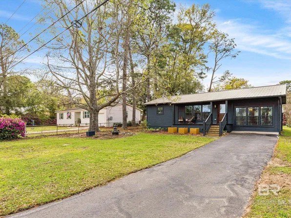 416 Volanta Ave, Fairhope, AL 36532