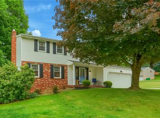 102 Bedford Ct, Butler, PA 16001