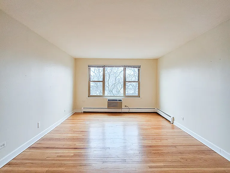 1774 W Highland Ave #509 — Photo 2