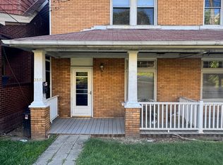 2810 Kenilworth St, Pittsburgh, PA 15226