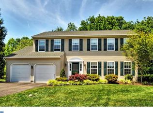 219 Willow Wood Dr, New Britain, PA 18901