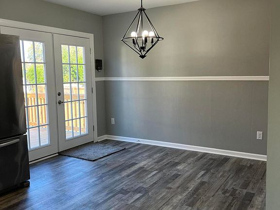 5th image of 920 Lorraine Drive