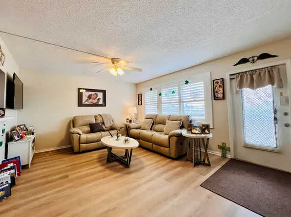 334 Southampton B, West Palm Beach, FL 33417