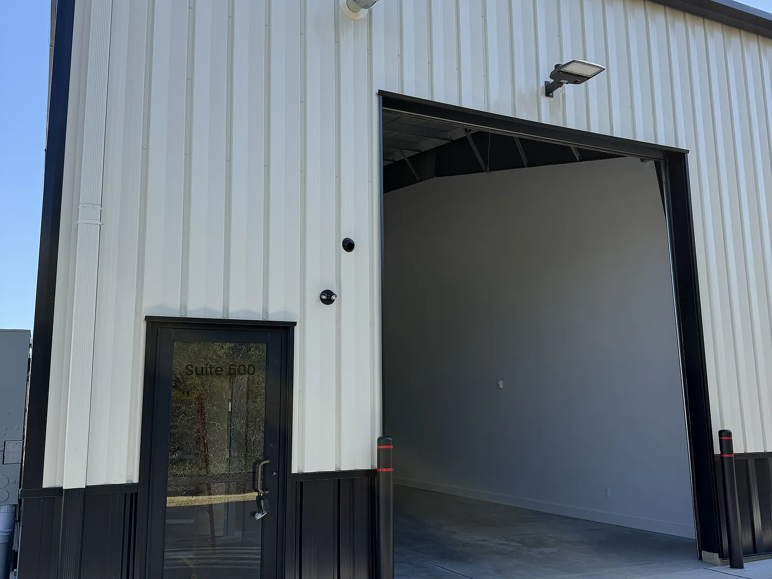 1085 B N Black Horse Pike - 600 — Photo 1