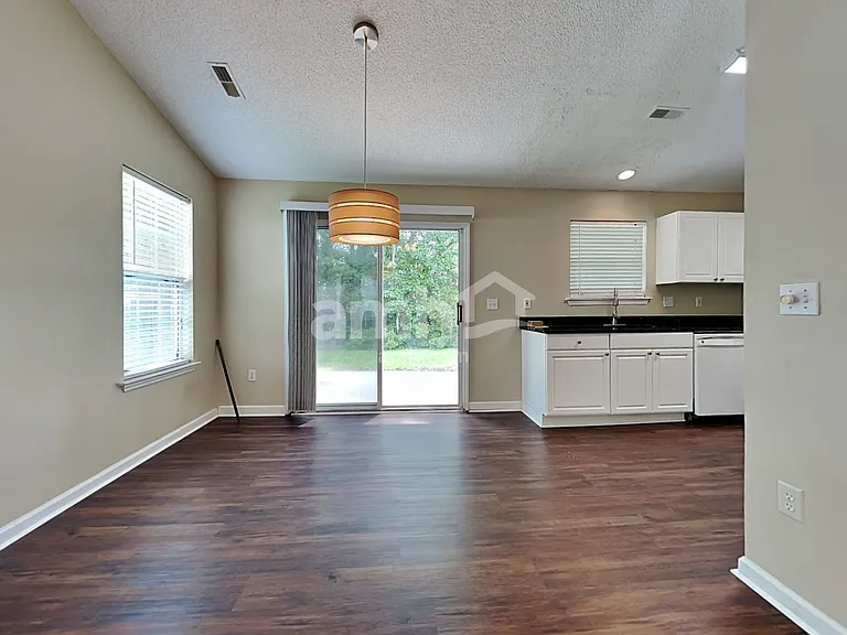 8609 Coppergrove Dr — Photo 5