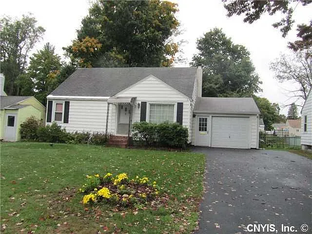 113 Wadsworth Rd photo 1