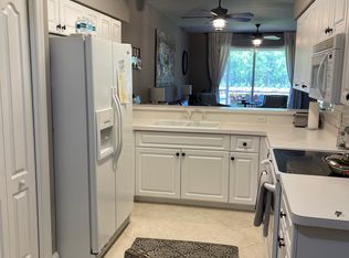 3820 Sawgrass Way APT 3014, Naples, FL 34112