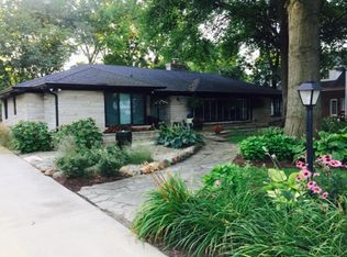 7545 N Pennsylvania St, Indianapolis, IN