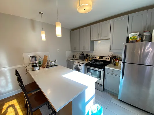 Rented by Mdays Realty | media 3