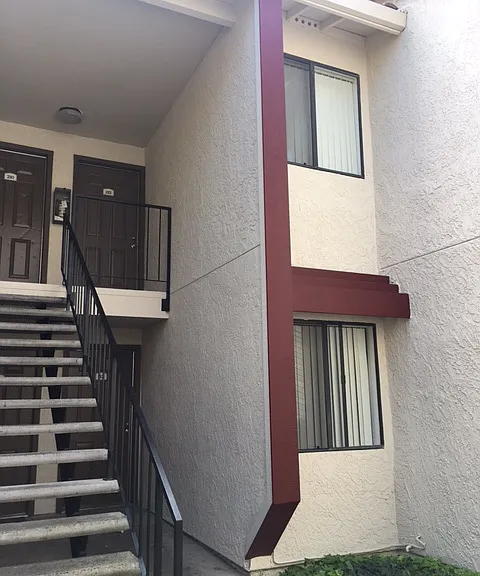 Villa Serena Apartments — Photo 8