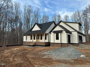 1420 McCray Rd, Burlington, NC 27217