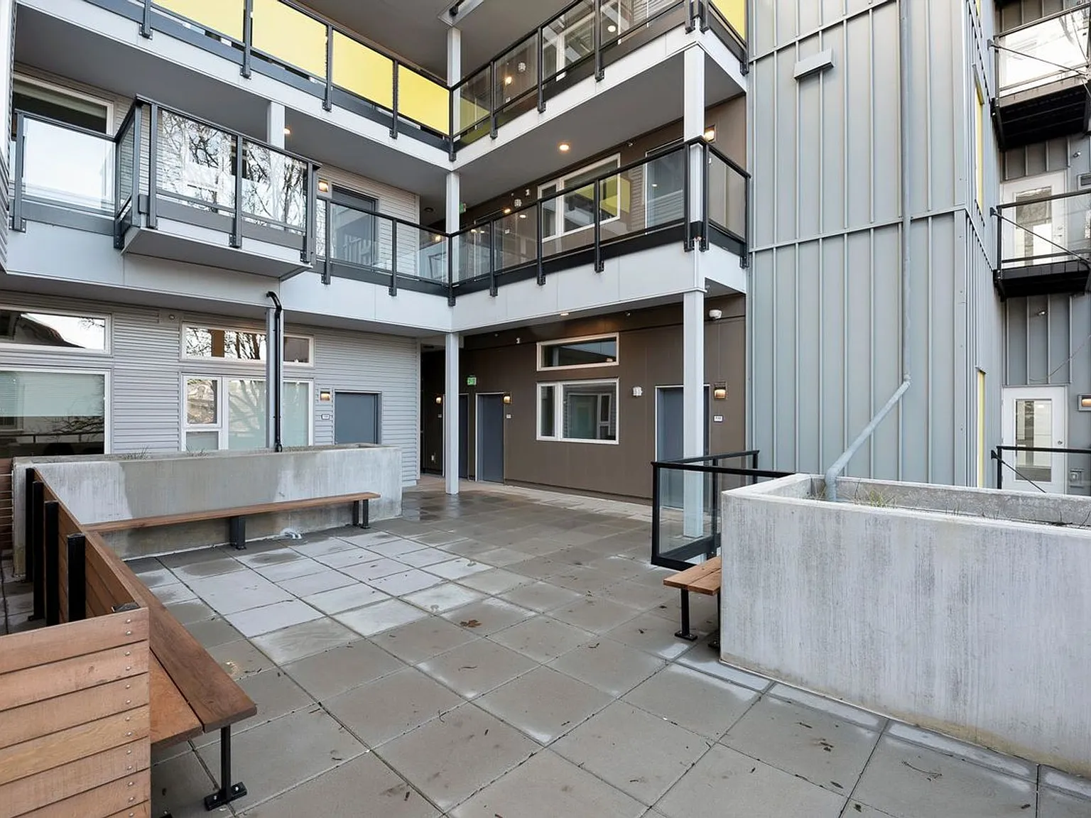 Portal Apartments — Photo 3