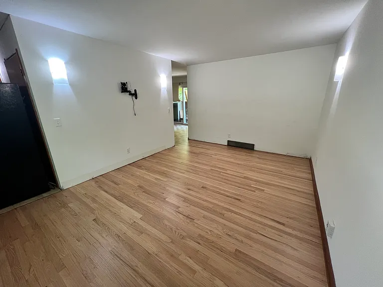 5014 Manor Cross — Photo 4
