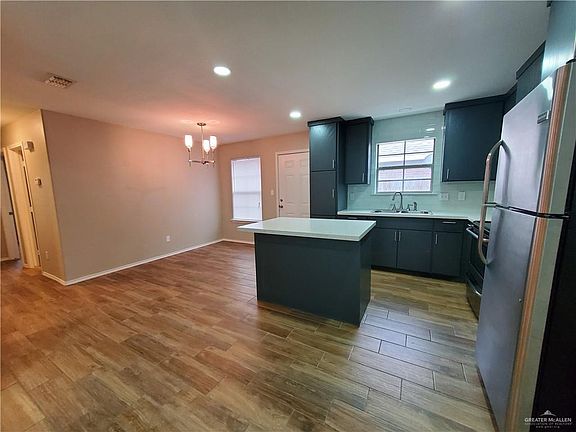 5th image of 1705 Tampa St