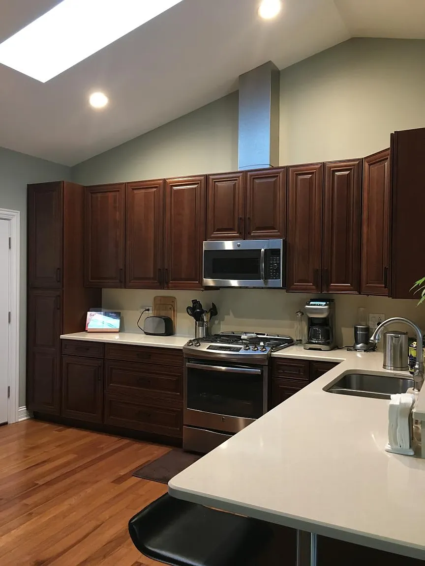 547 Lyon Dr photo 1
