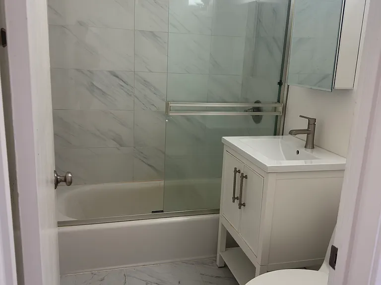 3380 21st St #5 — Photo 7