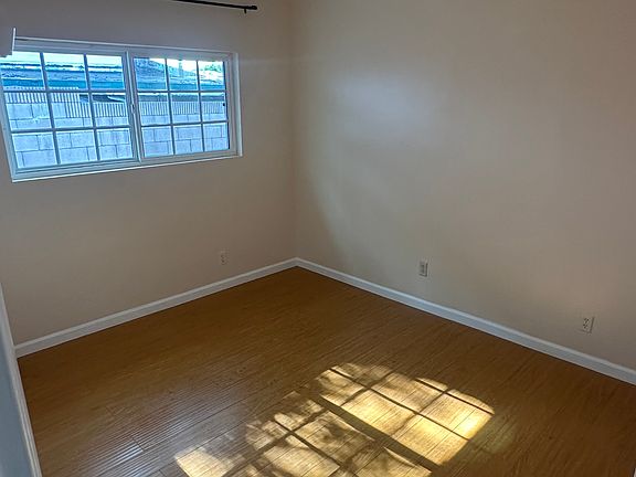 4th image of 1706 2nd St