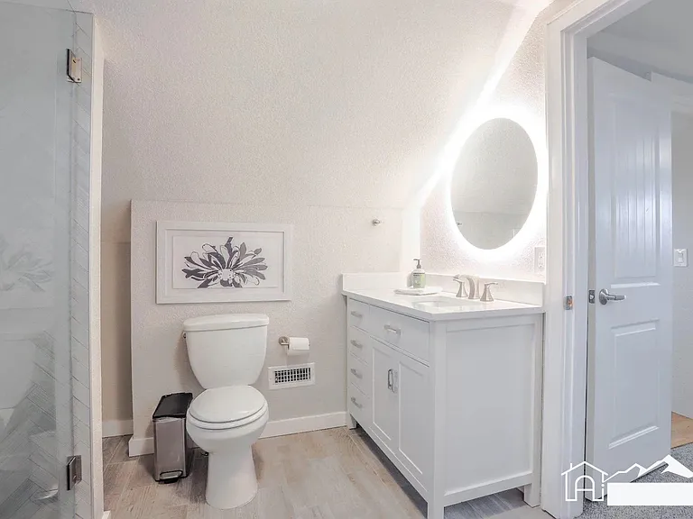 2820 W 24th Ave — Photo 10