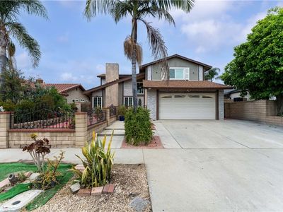 281 W Kirkwall Rd, Azusa, CA, 91702