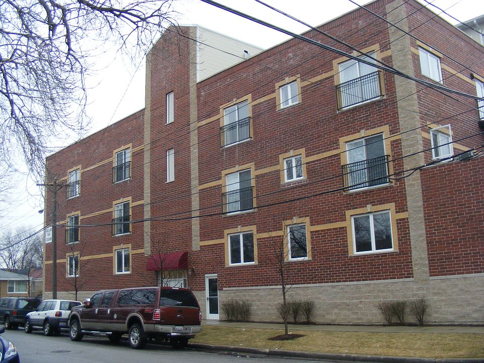1st image of 2801 W Ardmore Ave APT 4d