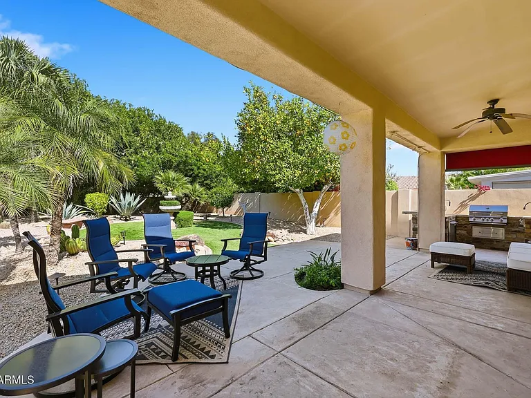 7642 E Hartford Dr — Photo 41