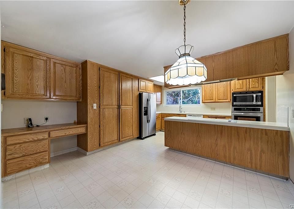 2nd image of 2000 S Eileen Ave