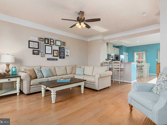 4th image of 8123 Hickory Hollow Dr