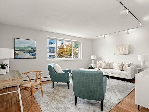 4th image of 410 Langley Rd APT 5