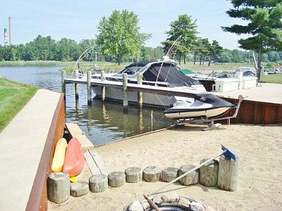 3rd image of 7227 Lakeshore Dr