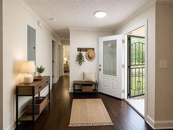 5th image of 1149 Isa Dr SE