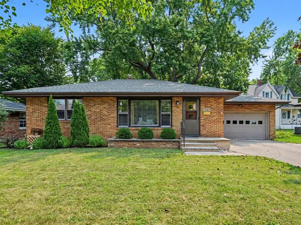1507 Langley Ave, Saint Joseph, MI 49085