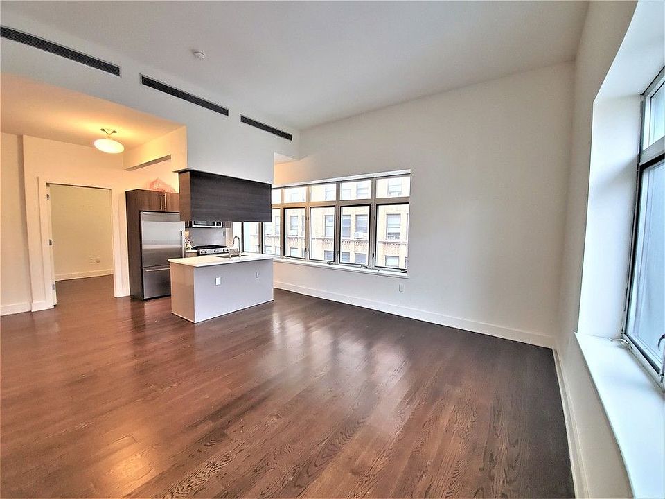 1st image of 76 Court St #5R