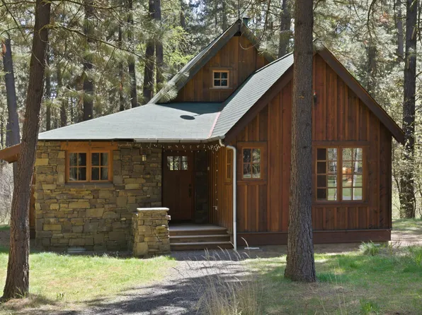 13375 SW Forest Service Rd Cabin 18-U1, Camp Sherman, OR 97730