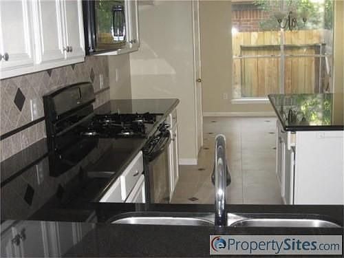 5th image of 20515 Apache Lake Dr