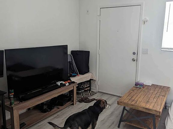 5th image of 2134 Bradford St APT 422