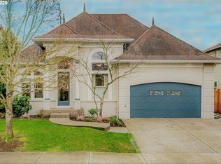 3043 N Holladay Dr, Cornelius, OR 97113