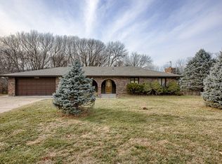 17994 Vista Ln, Council Bluffs, IA 51503