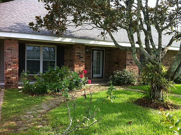 2nd image of 209 Idlewild Dr