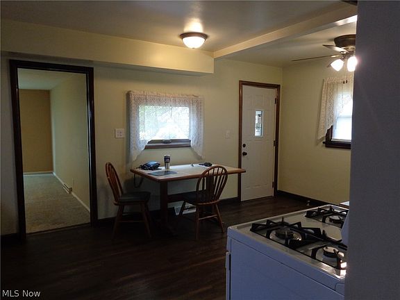 4th image of 3303 Akins Rd