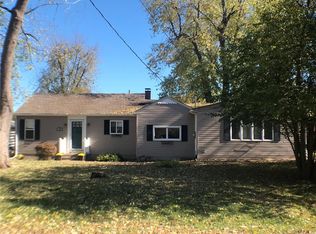 106 N 8th St, New Baden, IL