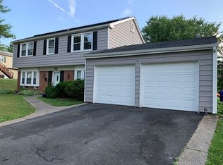 181 Tiffany Ln, Willingboro, NJ 08046