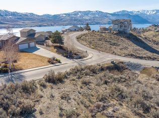 150 Crest Dr, Chelan, WA 98816