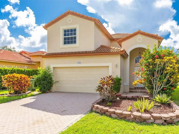 1273 NW 192nd Ter, Hollywood, FL 33029