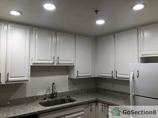 1st image of 9724 Mountain Blvd APT 9