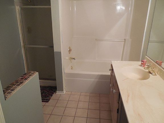 5th image of 18600 Village Dr #211