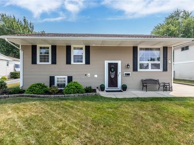 15 Wedgewood Dr, West Seneca, NY, 14224