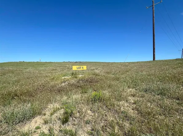 5 W Grove St, Glenrock, WY 82637