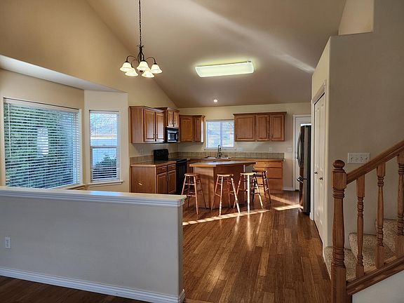 3rd image of 1038 Arrow Wood Ct