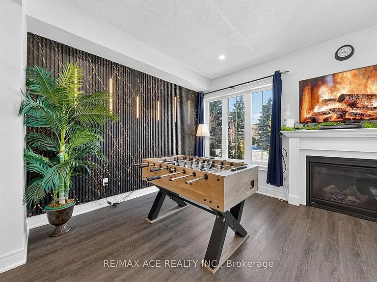 171 Snowbridge Way #26 — Photo 10