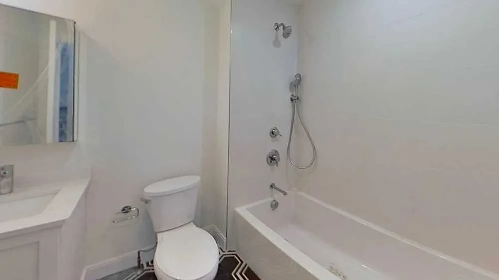 2 bed, $2,895 — Photo 1